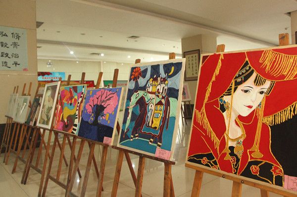 第十七届科技文化艺术节大学生美术书法篆刻摄影flash作品比赛决赛