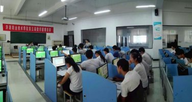 基础部举办学院第五届...